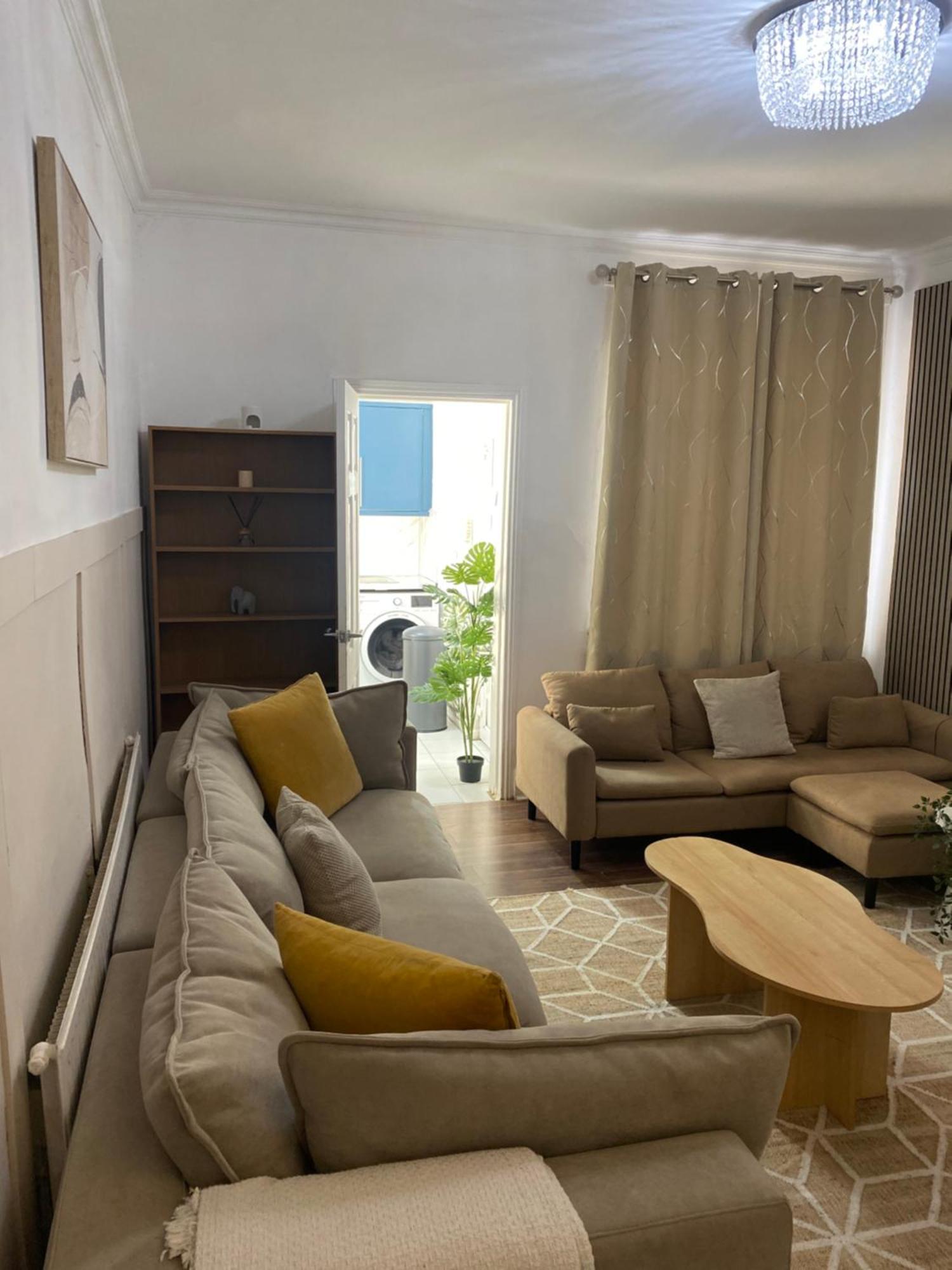 Modern Townhouse-Free Parking-Games Room-Fast W-Ifi Manchester Luaran gambar